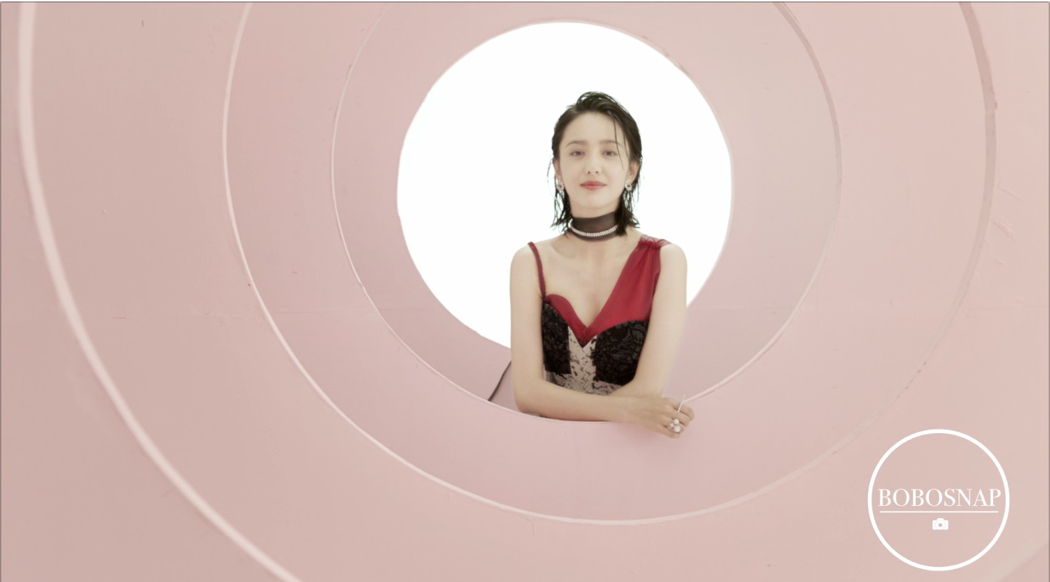 BOBOSNAP X 佟丽娅 FASHION FILM 