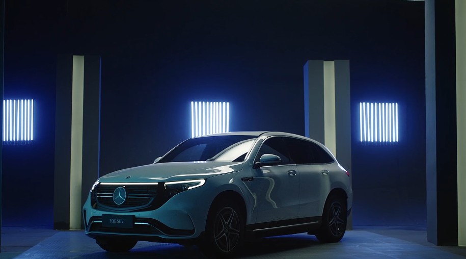 Mercedes-Benz梅赛德斯-奔驰全新EQC创意短视频 