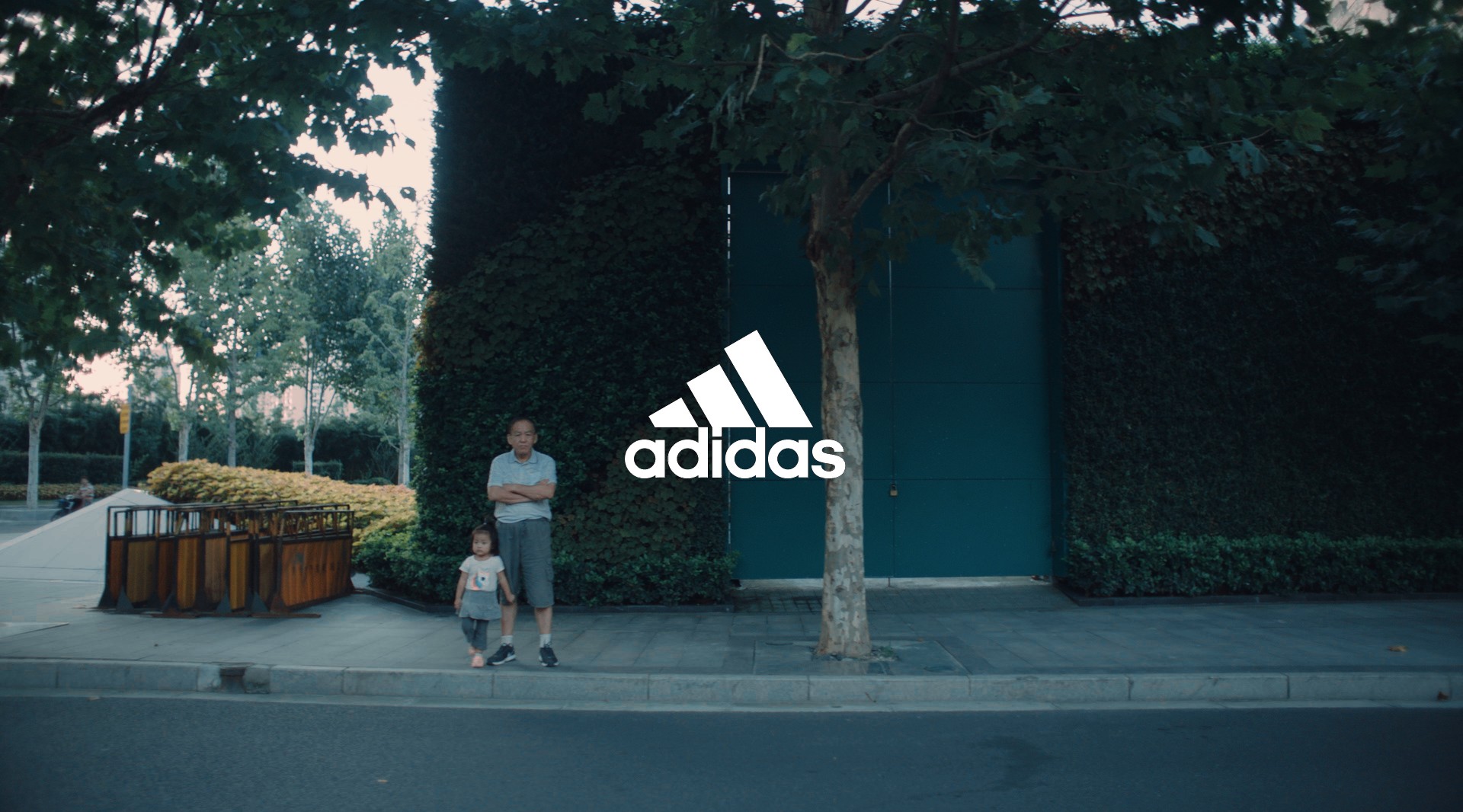 adidas 独挡千面 